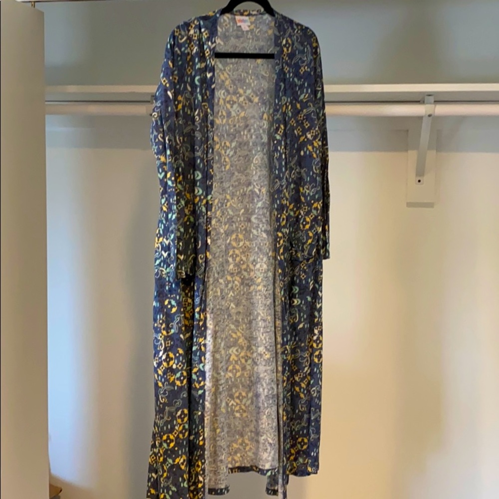 LulaRoe Sarah Size Medium